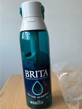 Brita Premium Filtering Water Bottle
